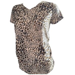 Women’s leopard print maternity top